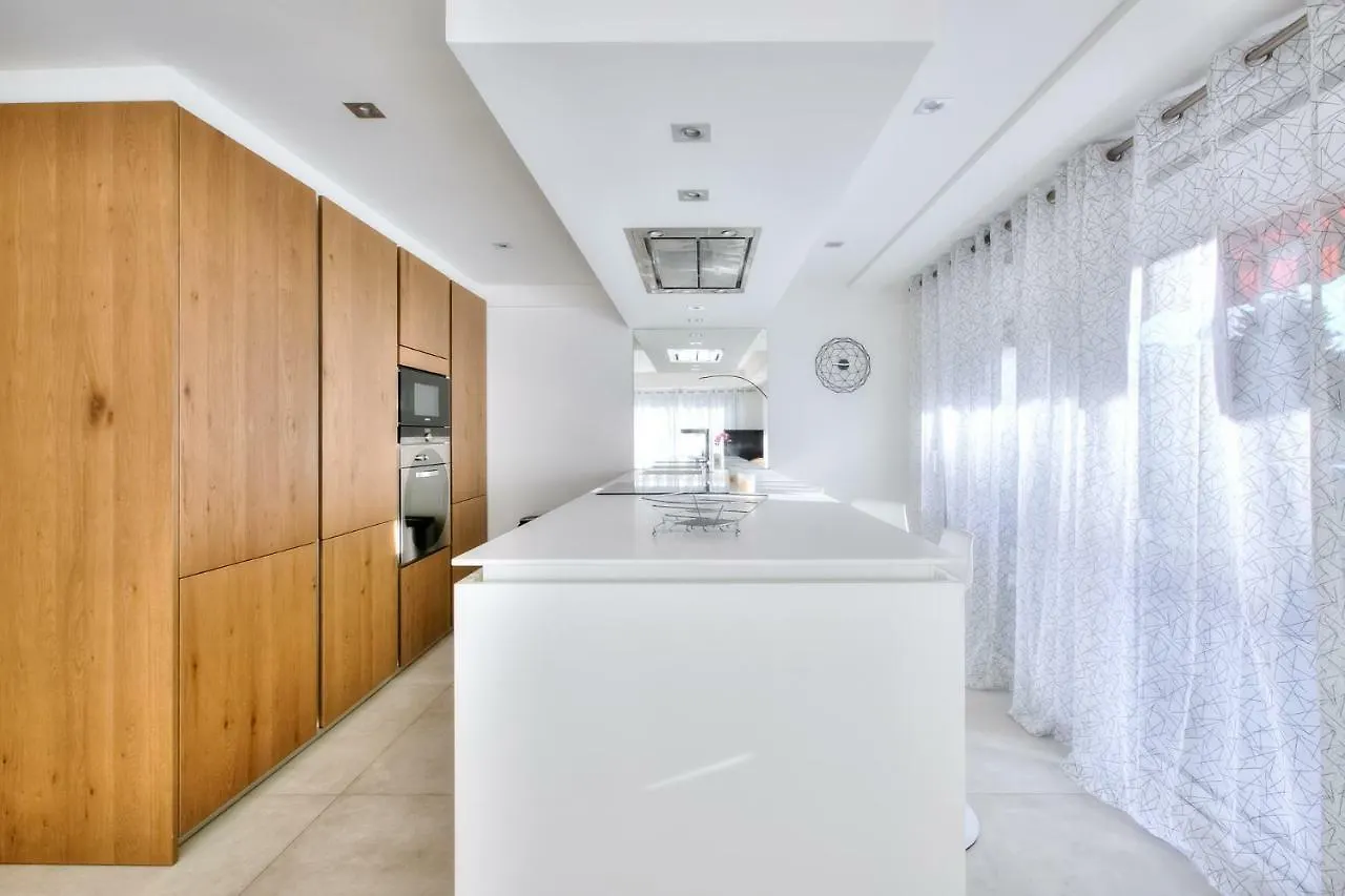 Magnifique Appartement Renove 1Mn Des Plages Cannes Holiday home