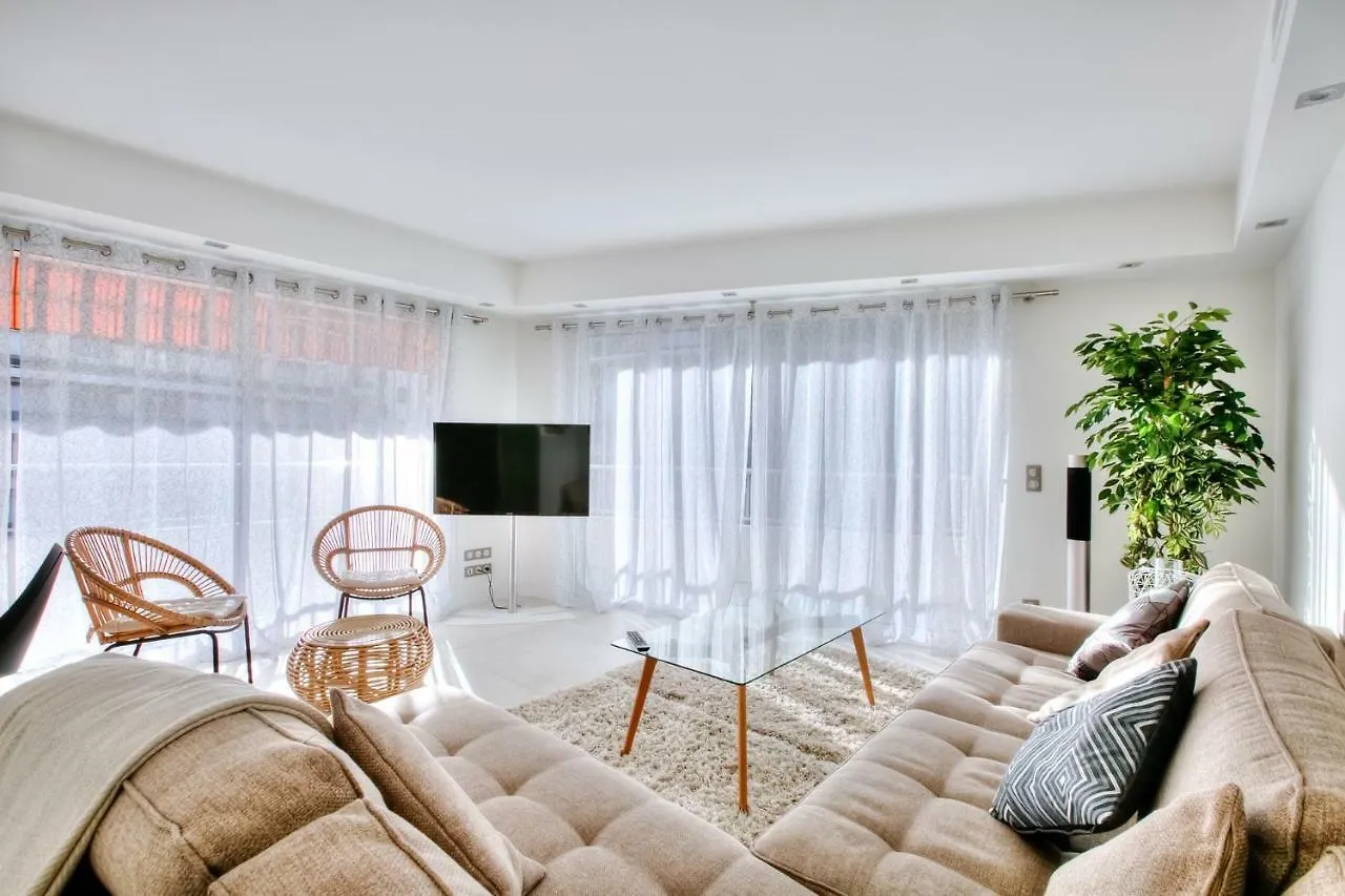 Prázdninový dům Magnifique Appartement Renove 1Mn Des Plages Cannes Francie