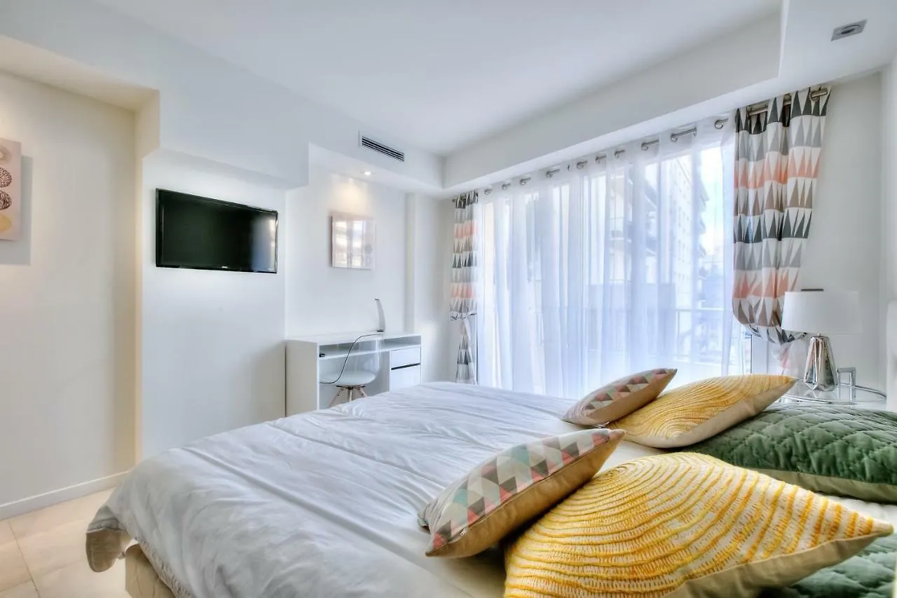 Magnifique Appartement Renove 1Mn Des Plages Cannes 0*,